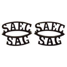 Pair of South African Engineer Corps (S.A.E.C./S.A.G.) Shoulder Titles
