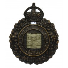 Isle of Wight Police Wreath Helmet Plate - King's Crown