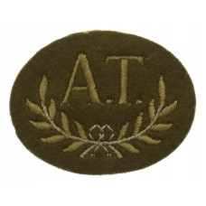 British Army Anti-Tank Gun Layer (A.T.) Cloth Proficiency Arm Badge