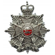 Border Regiment Anodised (Staybrite) Cap Badge - Queen's Crown