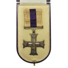 WW1 Military Cross in Box of Issue - Unnamed