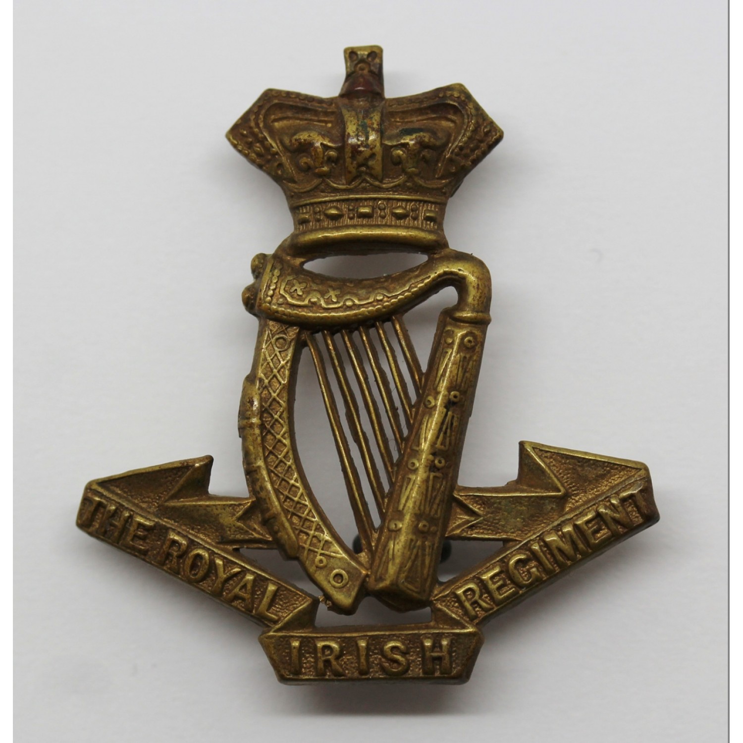 royal irish cap badge