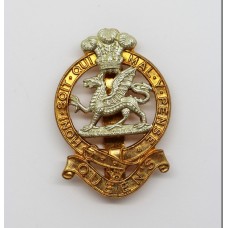 Queen's Regiment Bi-Metal Cap Badge